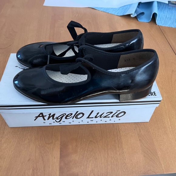 Angelo Luzio patent leather tap shoes - Picture 3 of 6